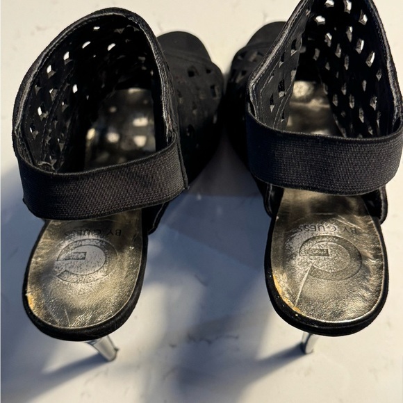 G by Guess Black Cutout Ankle Boots elastic Back Strap 4 inch Heels size 8M - Picture 8 of 10